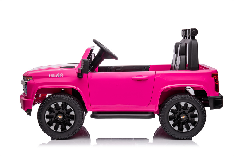 24V licensierad Chevrolet SILVERADO Fj&auml;rrkontroll f&ouml;r flickor p&aring; jeep